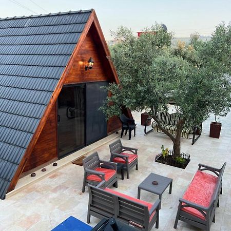 מאדאבה Olive Cottage מראה חיצוני תמונה