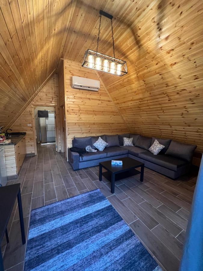 מאדאבה Olive Cottage מראה חיצוני תמונה