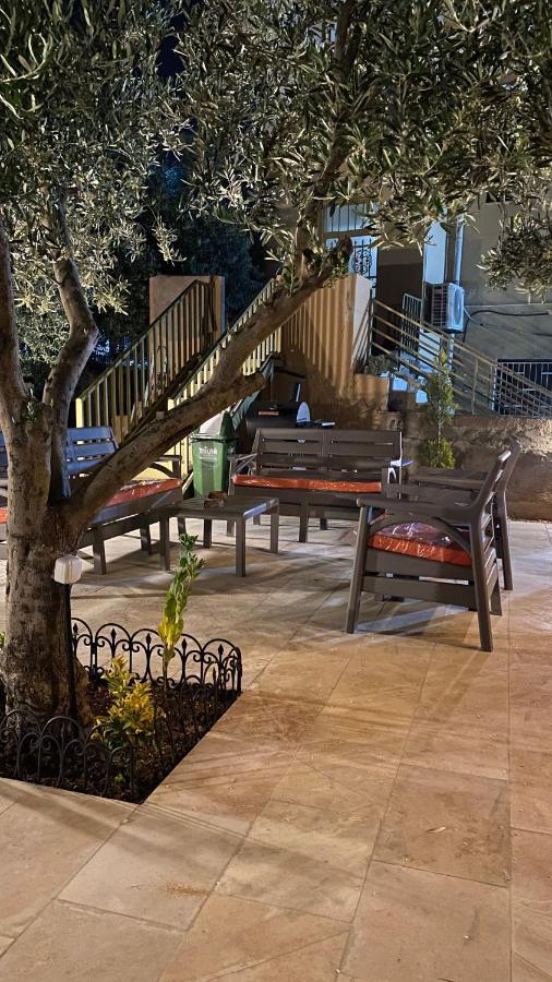 מאדאבה Olive Cottage מראה חיצוני תמונה